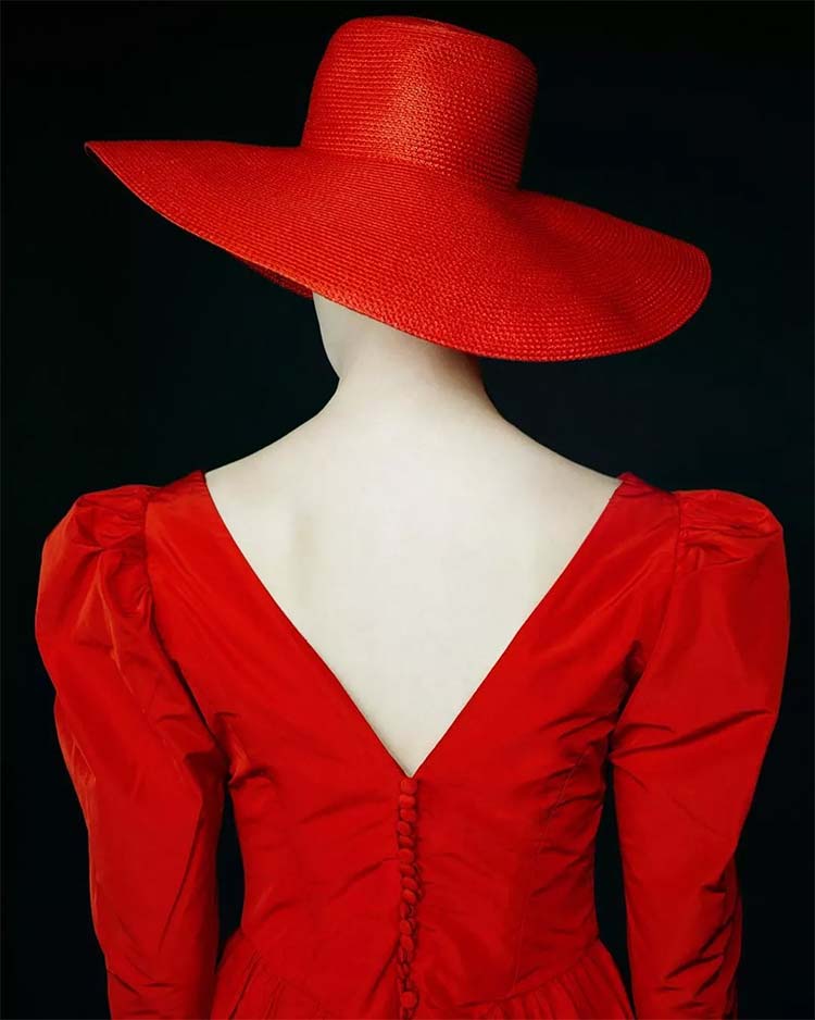 身价最高的“好色”摄影师，把时装拍出油画之美！