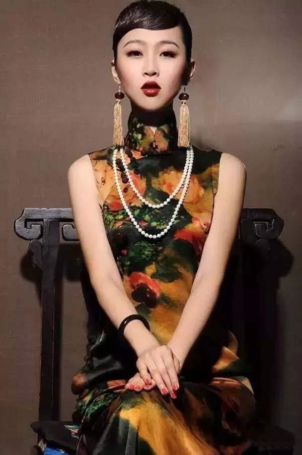 现代人比较注重精神文明，中国文化元素，惊艳世界！