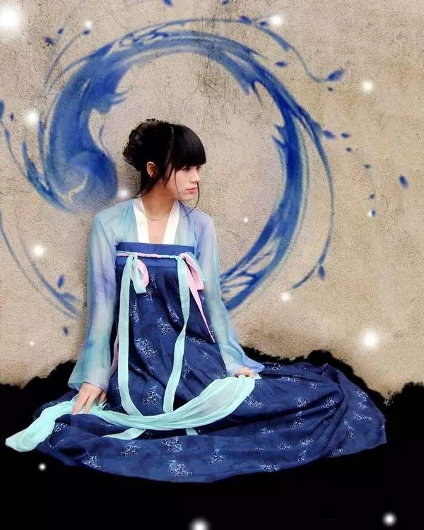 现代人比较注重精神文明，中国文化元素，惊艳世界！